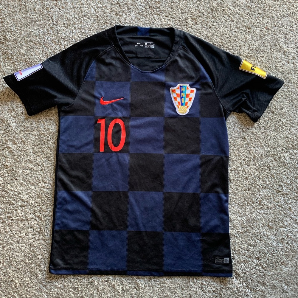 RARE Nike Luka Modric #10 Croatia 2018 World Cup Away Soccer Jersey Men’s Size M